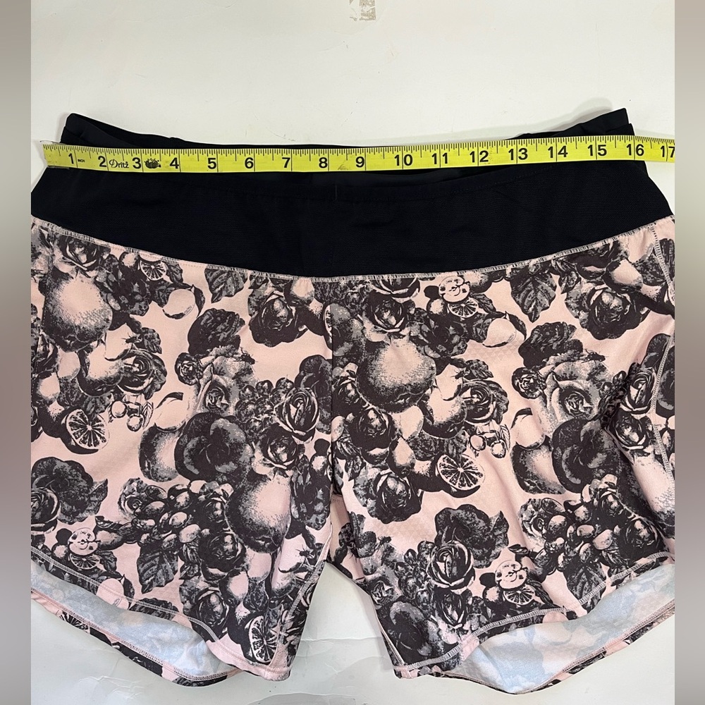 Oiselle Obsession Running Shorts Size 8 Rose Botanical Print - Picture 4 of 9